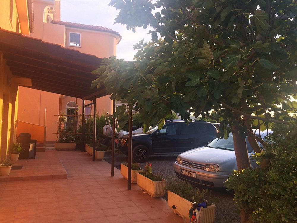 Apartments Damir 2838 Lopar Exterior foto