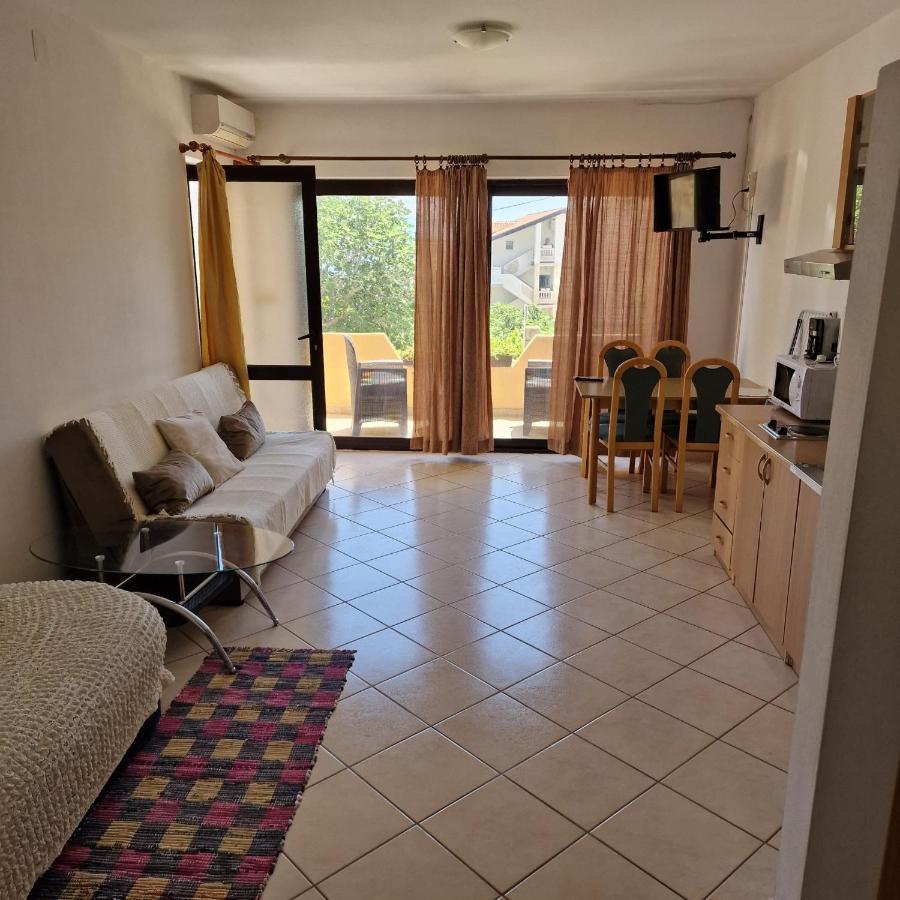 Apartments Damir 2838 Lopar Exterior foto